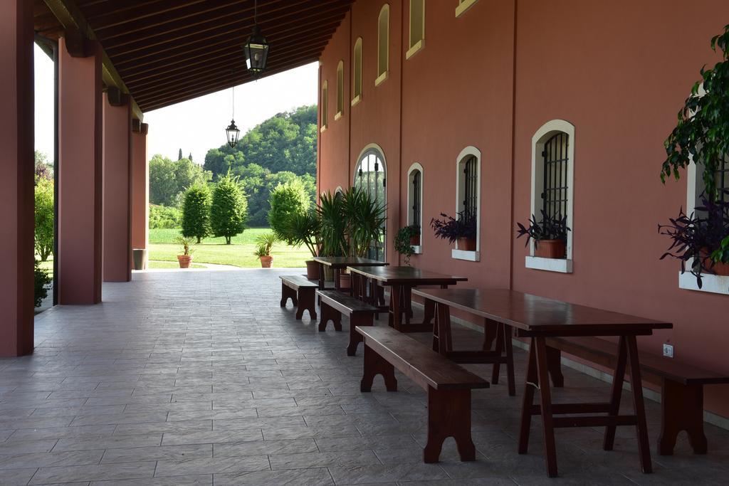 Tenuta Monterosso Bed & Breakfast 2*